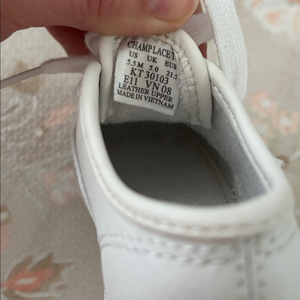 Keds Little Kids Champion Leather Lace Toe Cap Size 5.5 - Picture 8 of 9